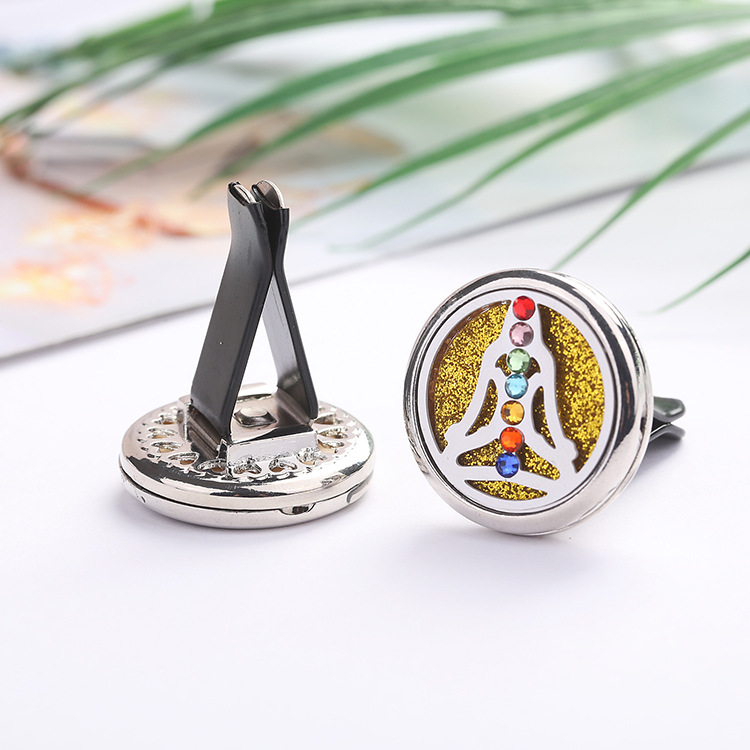 ناشر زيت عطري للعلاج بالروائح للسيارة مدلاة من الفولاذ المقاوم للصدأ مع وسادات لباد بمشبك تهوية 30 مللي متر منفذ هواء للسيارة ومشبك معطر هواء 