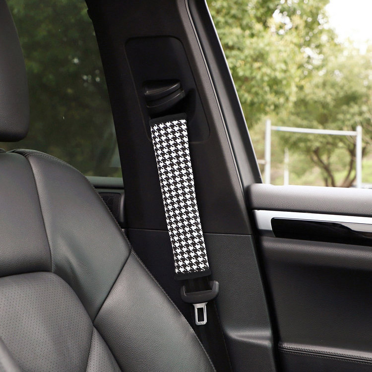  غطاء وسادة كتف لحزام مقعد السيارة المريح من القطن الأسود