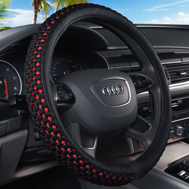 غطاء عجلة قيادة من الحرير الجليدي يسمح بالتهوية ومقاوم للانزلاق وامتصاص العرق غطاء مقبض السيارة مناسب للجميع