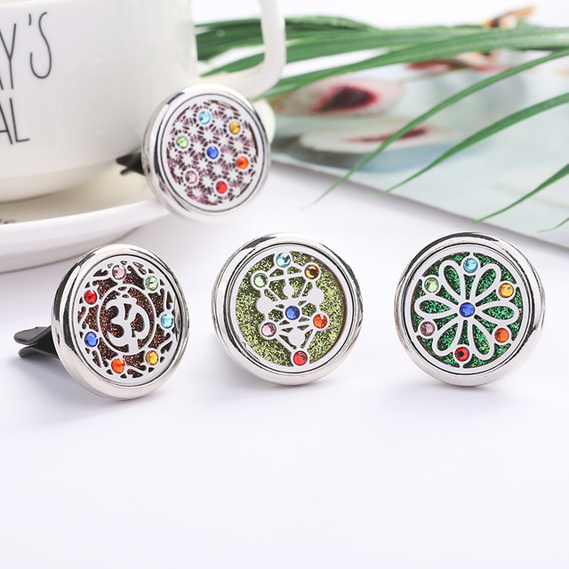 ناشر زيت عطري للعلاج بالروائح للسيارة مدلاة من الفولاذ المقاوم للصدأ مع وسادات لباد بمشبك تهوية 30 مللي متر منفذ هواء للسيارة ومشبك معطر هواء 