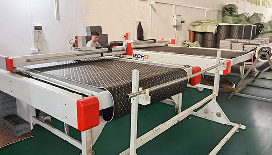 آلة القطع بالليزر